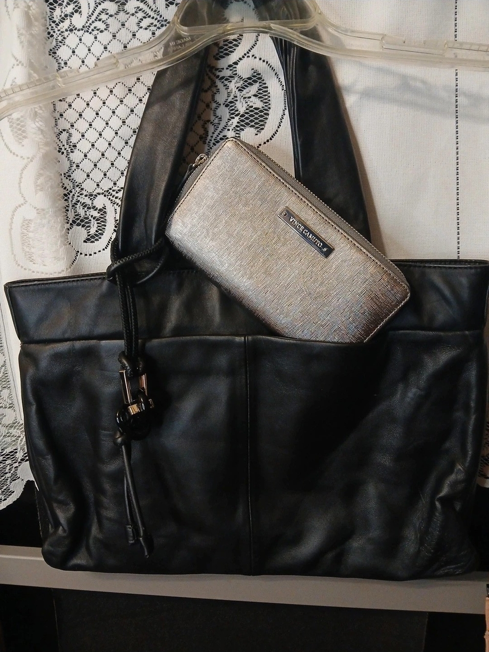 Vince Camuto Bag And Wallet Set - Picture 3 of 9